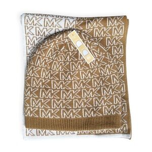 NWT Michael Kors Brown and White Mk Logo Knit Beanie and Scarf Set